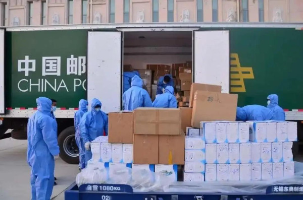 曾几何时,无数人整天抨击国企,鼓吹私有化。仿佛一旦私有了,一切问题都能解决。但其实,拿走私有化蛋糕的,只会是资本,而不是我们每一个普通人。