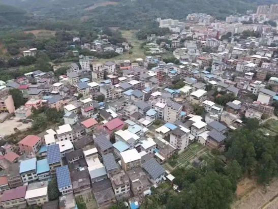 困在光伏里的农民:免费的阳光为何让我欠了银行20万?