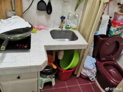 香港总体上这么富裕,民生问题却如此尖锐,最大的原因是它过于极端的资本主义制度造成的。