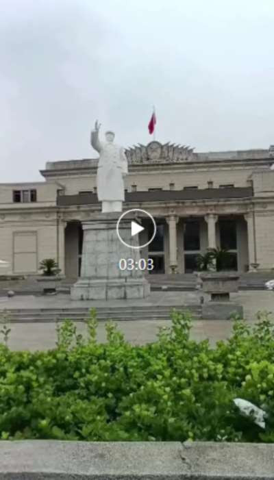 如果在中美建交谈判过程中，美国要继续向台湾出售武器，老人家会答应和美国建立正式外交关系吗?