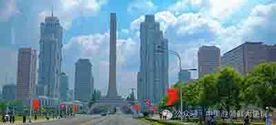 中国外交官镜头里的朝鲜——节日里的平壤