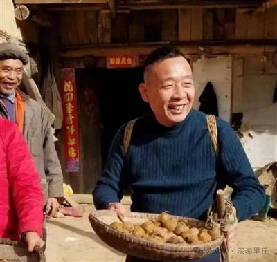 任何主义的存在都有其价值出发点，优劣与否或许仁者见仁，但为了私利而扭曲崇高、挂羊头卖狗肉的 “伪主义”，则理应被警惕、被摒弃。
