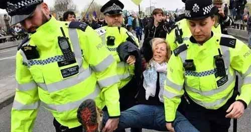 英国还有功夫管中国香港的事？英国苏格兰爆发大规模独立运动