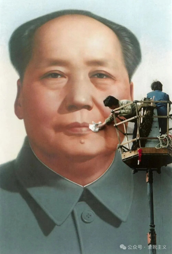 对一部分人来说，他是希望。对于另一部分人来说，他是思想政治上永远的挑战。两种情况将继续下去。
