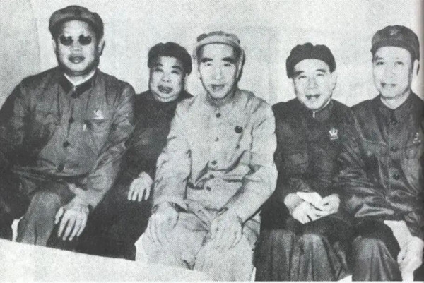 毛远新 |关于“九一三”事件