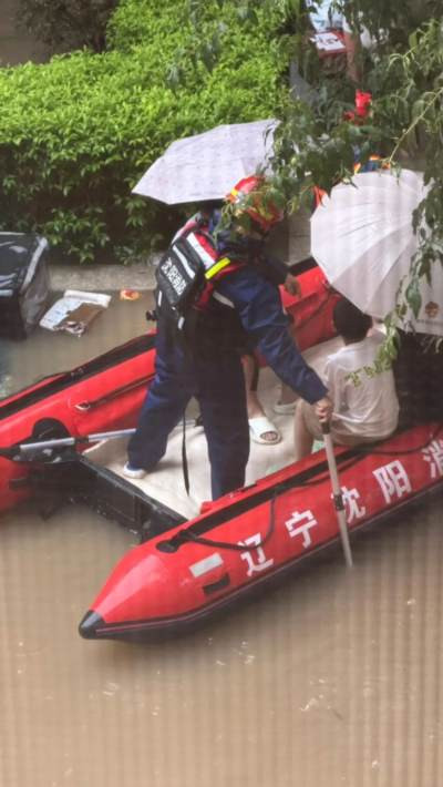 暴雨下的东北民间，正在经历什么？