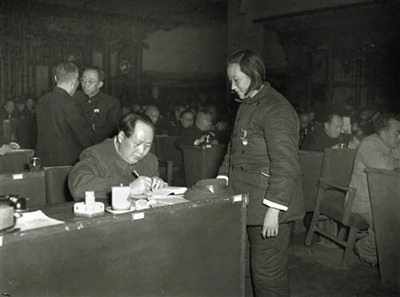 感人至深,毛泽东与安徽三位全国女劳模的故事