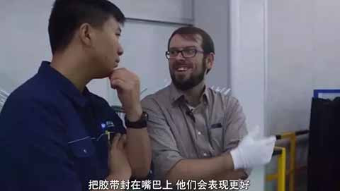 只有人人都劳动，重新树立劳动者至高无上的地位，抑制私有资本的恶性扩张，才能真正实现”公平“！