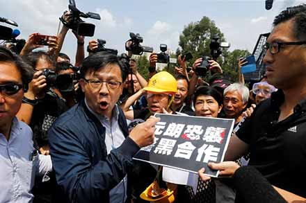 ​“你孤独吗？”何君尧的回答令人意外