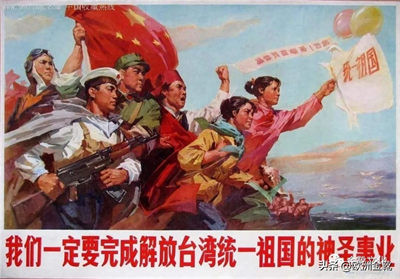 今天的军事小说战争剧多以日本武士道精神为变种的“亮剑精神”覆盖了“党领导一切”的政治原则。都梁打造的不是一名解放军将领李云龙,而是一个美国巴顿将军式的野味山大王。这不是阴谋,而是阳谋。他们淡化党在军队的领导和信仰。国军的万毅、孔从周等倒戈时可以成建制地率部逃离;而我军的龚楚、邢仁甫等叛徒在倒戈时,他们连一兵一卒也带不走!所以说:变节分子与叛徒,可以带走金库和账本,但唯独带不走这支人民军队。
