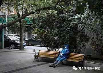 「发泄解决不了任何问题！」武汉社区志愿者眼中的真实基层