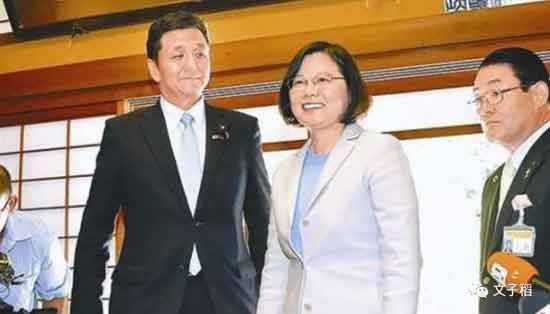 无论日本右翼势力如何嚣张和反华，中国的主流媒体常常见到哈日的声音，却没有反日的声音。