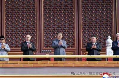 这次中国北京天安门广场的九三阅兵,金正恩引人注目!