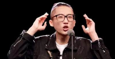 这,是仅仅对人民子弟兵的调侃、冒犯和暗讽吗?这是最恶毒的诋毁和攻击,其打击面是我们的整个民族、整个社会和整个制度!