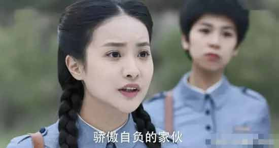 八路军的英雄形象,不是靠抹发胶、抽雪茄、走“模特步”、耍酷耍狠、搞军阀作风搞起来的,而是靠英勇抗战、团结民众、艰苦奋斗建立起来的。