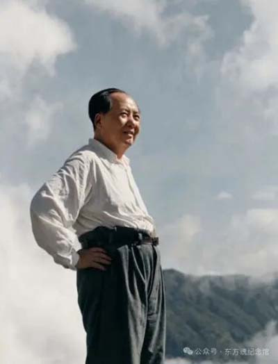 公者千古，毛主席的伟大经得起岁月的洗礼！注定会被人民世世代代铭记！