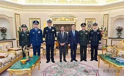 美国那套“安全换忠诚”的老把戏，在“发展换信任”的新逻辑面前，越来越不好使了。不是中国要“争夺”什么话语权，是东南亚国家自己用脚投了票。