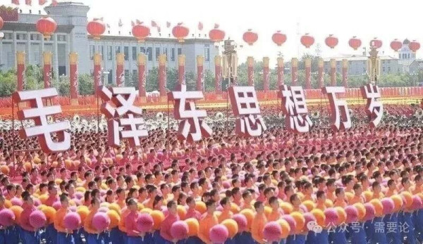 阶级斗争和法制是两个不同的概念，但都是阶级社会的产物。在阶级社会，这两个概念，各有其矛盾的特殊性本质，不能混为一谈。但是，现在有的人却只强调法制，否定阶级斗争。这是完全错误的，背离了马克思主义毛泽东思想，有利了资产阶级和修正主义，不利社会主义和人民利益。为此，就阶级斗争和法制的区别，谈两点个人见解。