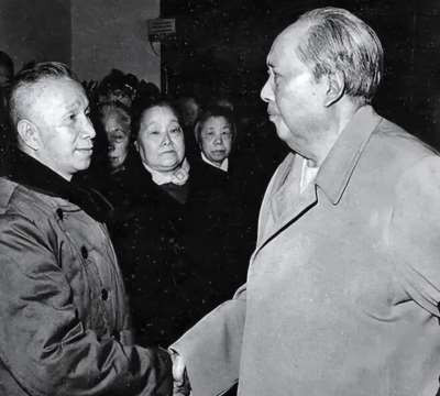 李银桥晚年，谈及毛主席对粟裕的评价：有些话我再不说就没人知道