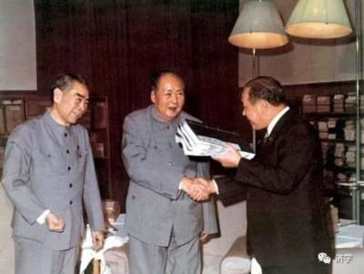 日本首相见到毛主席之后回到住处为何狂流鼻血?