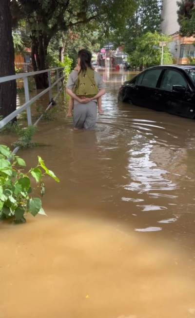暴雨下的东北民间，正在经历什么？