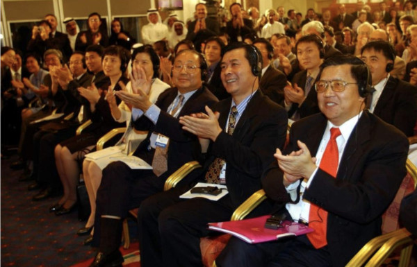 刘佳：对外投资新规出台，是何信号？
