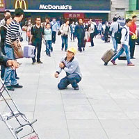【综合报道】恐袭南下 血洗广州站