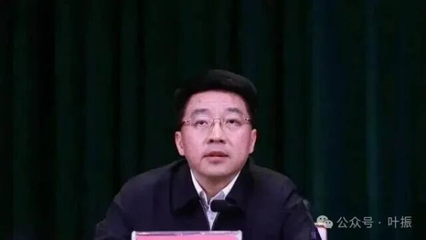 这次，是台词还是剧本?
