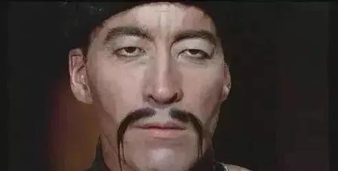 赵婷在2020年接受美国媒体采访时，自己说过“美国是我的祖国”。