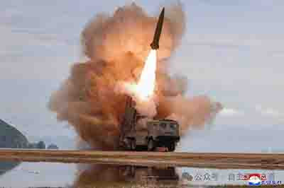 【朝鲜动态】金正恩观摩一些国防科研机关组织的重要武器试验