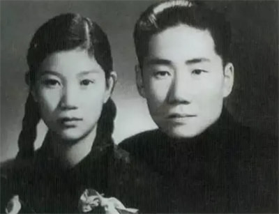 毛岸英是毛主席勇敢、对革命满心赤忱的长子。假如毛岸英不是毛主席的长子,他也是我们尊敬的志愿军烈士。那些向毛岸英同志泼污水的人,你们良心不会痛吗?你们还有一顶点良知尚存人间否?若无,则与禽兽何异!岂配再存于此方国土此方天地之间矣?