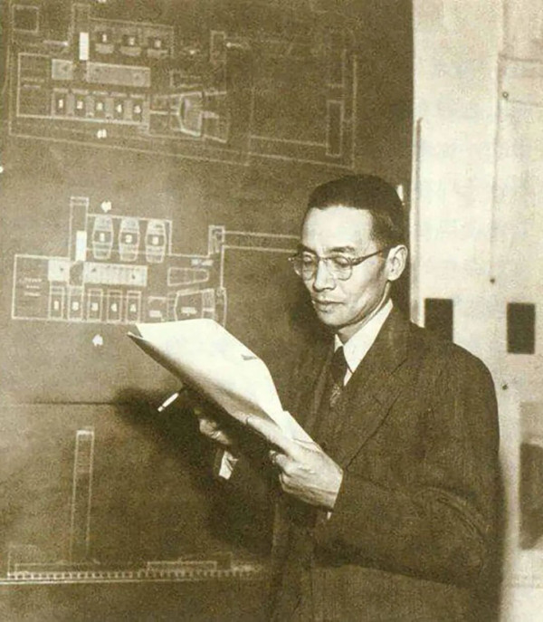 信仰之路：毛泽东与三位著名专家
