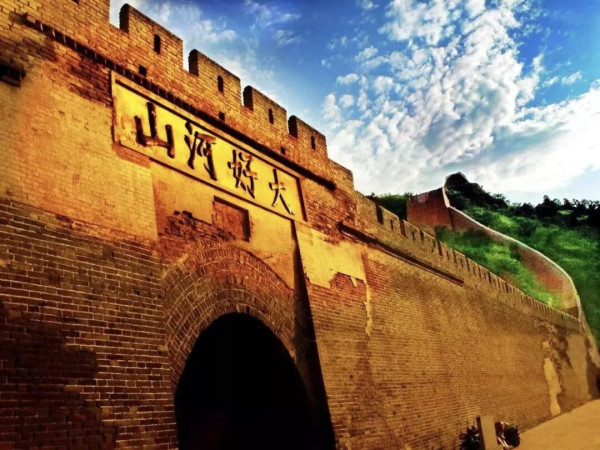 一切混乱的病根都是缺失毛泽东思想。