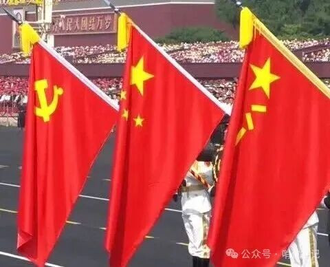 你们可以否定一个名字,但你们否定不了一种精神。你们可以涂抹一段历史,但你们涂抹不掉一种力量。毛泽东思想之所以是人类最理想的思想,没有之一!正因为它是从最深的苦难里长出来的希望,是从最广的土地上聚起来的力量,是从最多的人民中升起来的旗帜。