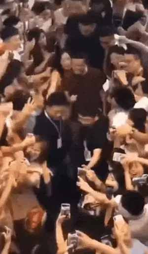 【一周怪事】女子被灌醉，在政府大楼遭两官员强奸