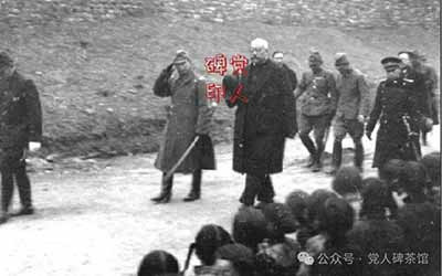 开学啦！日伪炮楼下的抗日小学