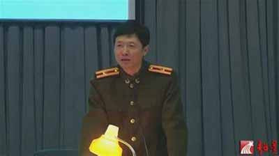 十年里，互联网上关于艾跃进的视频从来没有停止过传播。他的课被一代又一代年轻人观看、转发、讨论。有人说，自己是在迷茫的时候看了艾老师的视频，找到了方向;有人说，自己是在考研最艰难的时候听了艾老师的课，咬牙坚持了下来;有人说，自己本来对政治毫无兴趣，是艾老师让自己明白了“国家”两个字的重量。