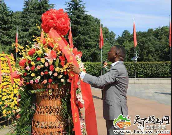 建党节，非洲多国总统特意来韶山探望毛主席，至今牢记毛主席恩情！