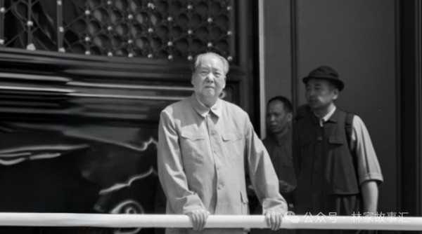 正是因为有了毛泽东,中国共产党才从一个幼稚的组织变成了改天换地的力量。正是因为有了毛泽东,一盘散沙的中国人才凝聚成了钢铁长城。