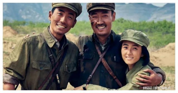 该电影的“非毛化”，不但让这部鸿篇巨制的作品失去了红色的“灵魂”，还模糊了中国人民志愿军的“军魂”。