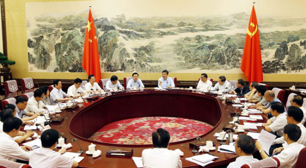 政治局会议研究反腐 再提打“老虎”