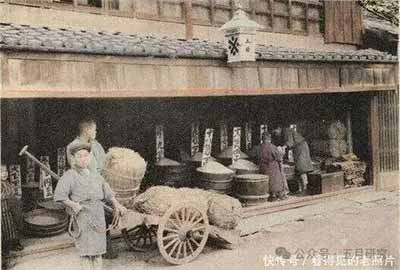 农村中的衰退助长了马克思主义活动家们担心会导致军国主义扩张主义的危机。在两个主要派别看来,没有农村社会经济关系的根本变革,就不可能产生一个更民主和公平的日本。