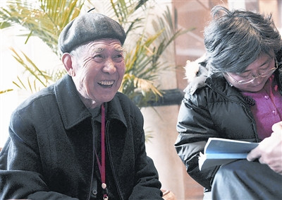 赵东民:沉痛悼念毛主席的机要秘书高智同志