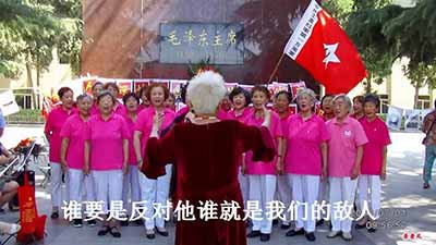 保定人民纪念建党98周年，望阜平重塑毛主席像