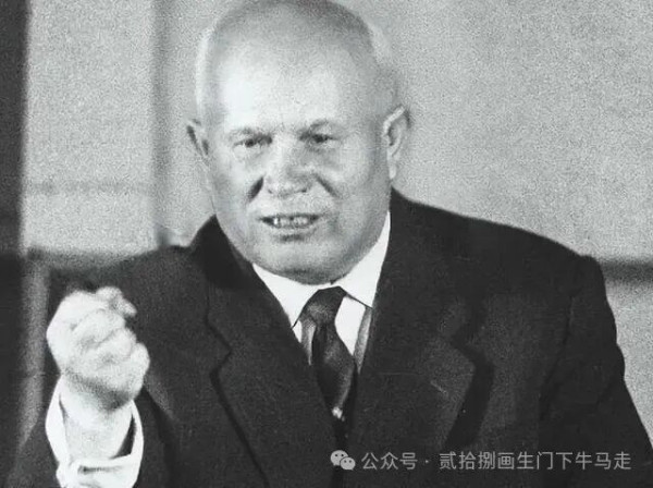 近年来,在中文互联网的诸多历史与政治讨论中,出现了一个颇为奇特的现象,曾经在社会主义阵营和冷战史中饱受争议、甚至被戏称为“玉米爱好者”的苏共前第一书记尼基塔·赫鲁晓夫,其形象正在经历一场悄然的“去污名化”与高度美化。