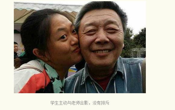 强吻学生是不是流氓行为?在媒体的混淆下,这竟然成为一个问题。王小箭何许人也?他公然鼓吹“爱中华民国就是爱国”,声称要清算毛泽东的罪行,叫嚣要回到胡耀邦或者1949年以前,鼓吹多党制与宪政改革,自比茅于轼,力挺袁腾飞,为薛蛮子洗地……
