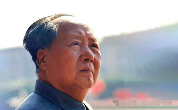 日本国内关于中国改革开放是否是一场洋务运动的讨论,由来已久。学术服务于军事,现在日本贼心不死,磨刀霍霍,与中国再赌一战,起源于90年代的学术判断。