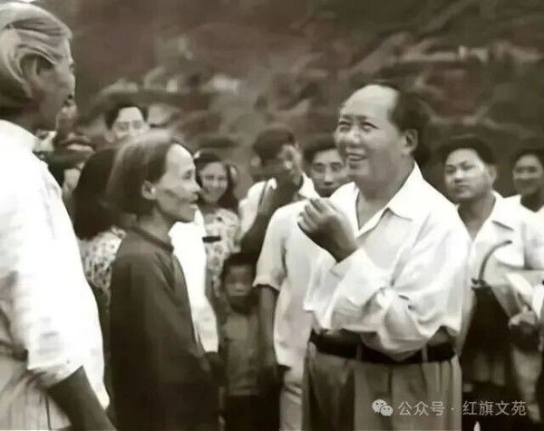 “劳动者最大的权利是管理国家。”没有这种权利，劳动者的工作权、休息权、受教育权等等权利，就没有保证。这是社会主义制度与资本主义制度的本质区别
