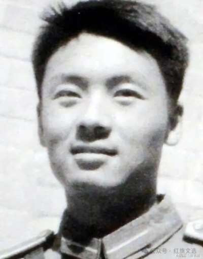 68年毛远新抱病参会被拦门外...