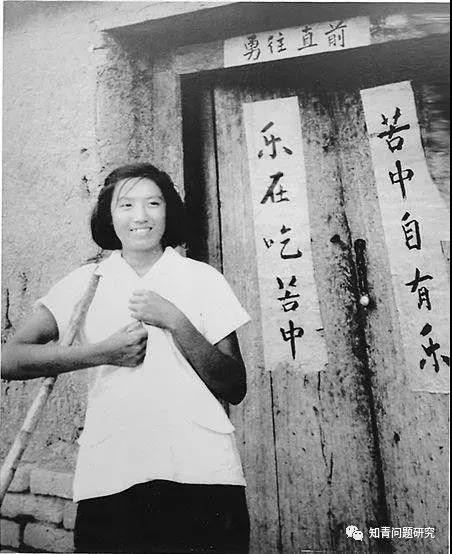 是知青，当然关注农村，因为农村的广阔天地里烙印着我们青春的足迹；是知青，当然关心农业，因为在农业的发展进程中浸透了我们奋斗的汗水；是知青，当然关爱农民，因为在那艰难困苦的岁月里我们与当地农民结下了深厚的情谊，使我们对第二故乡充满眷恋，对父老乡亲爱得深沉。